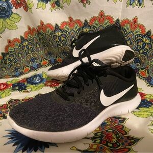 Nike Women’s Flex Contact Running Shoe